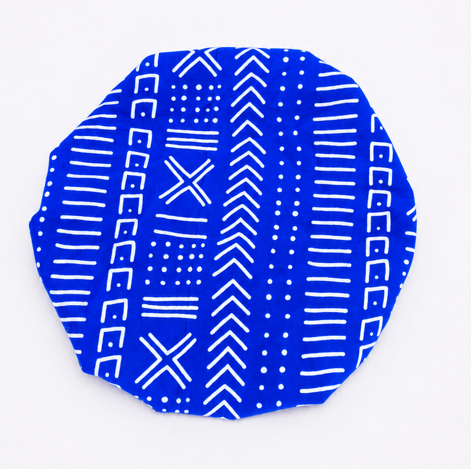 Royal Blue African Print Satin-Lined Hair Bonnet – Protective Sleep Cap for Hair 💙🤍💫